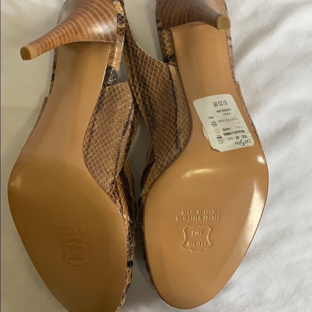 Stuart Weitzman snake skin heel ⚠️ - Picture 5 of 6